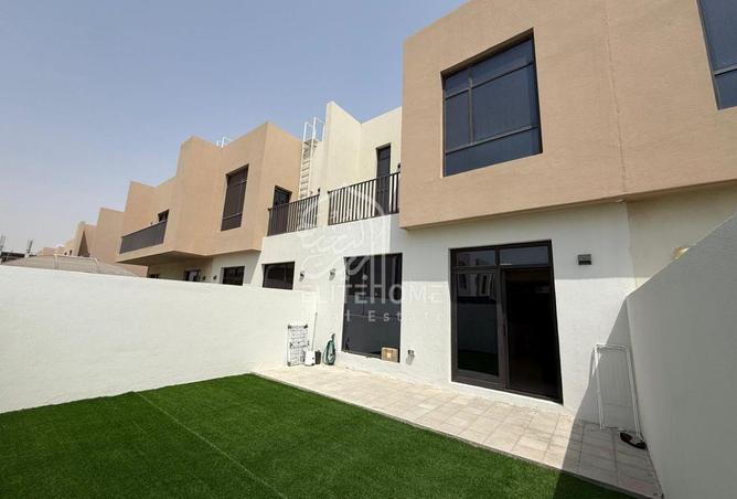 Hot Deal| Brand New| Modern Design| Prime Location