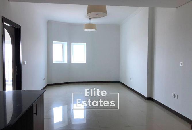 114602913 - Property Image 2
