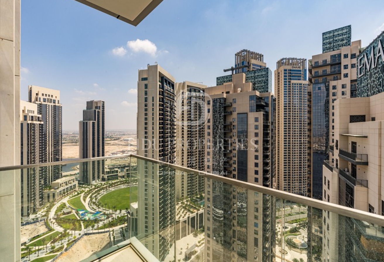 Exclusive | Midfloor | Seaview | Vacant