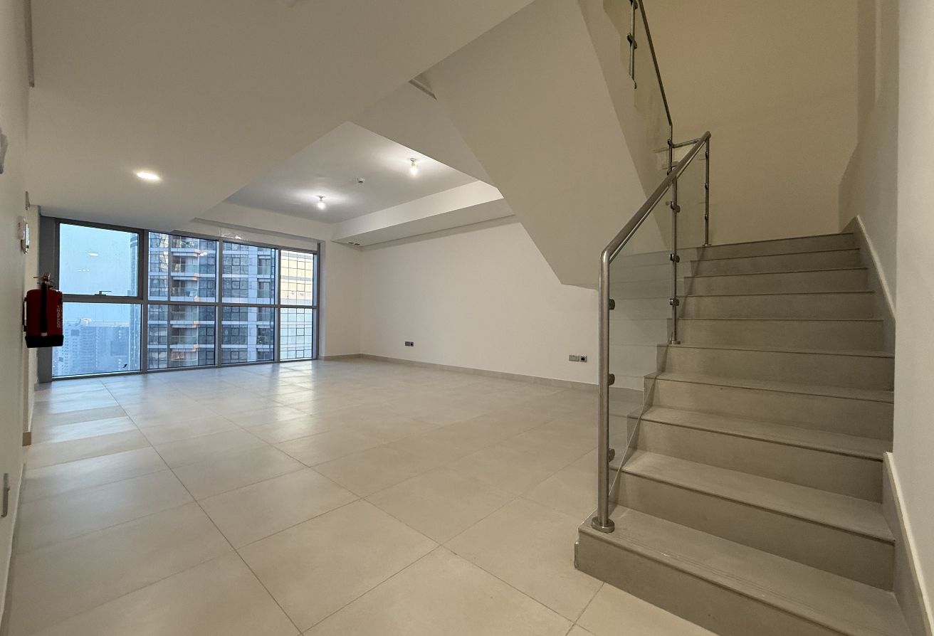 Stunning 2BR+M | Duplex | Great Location