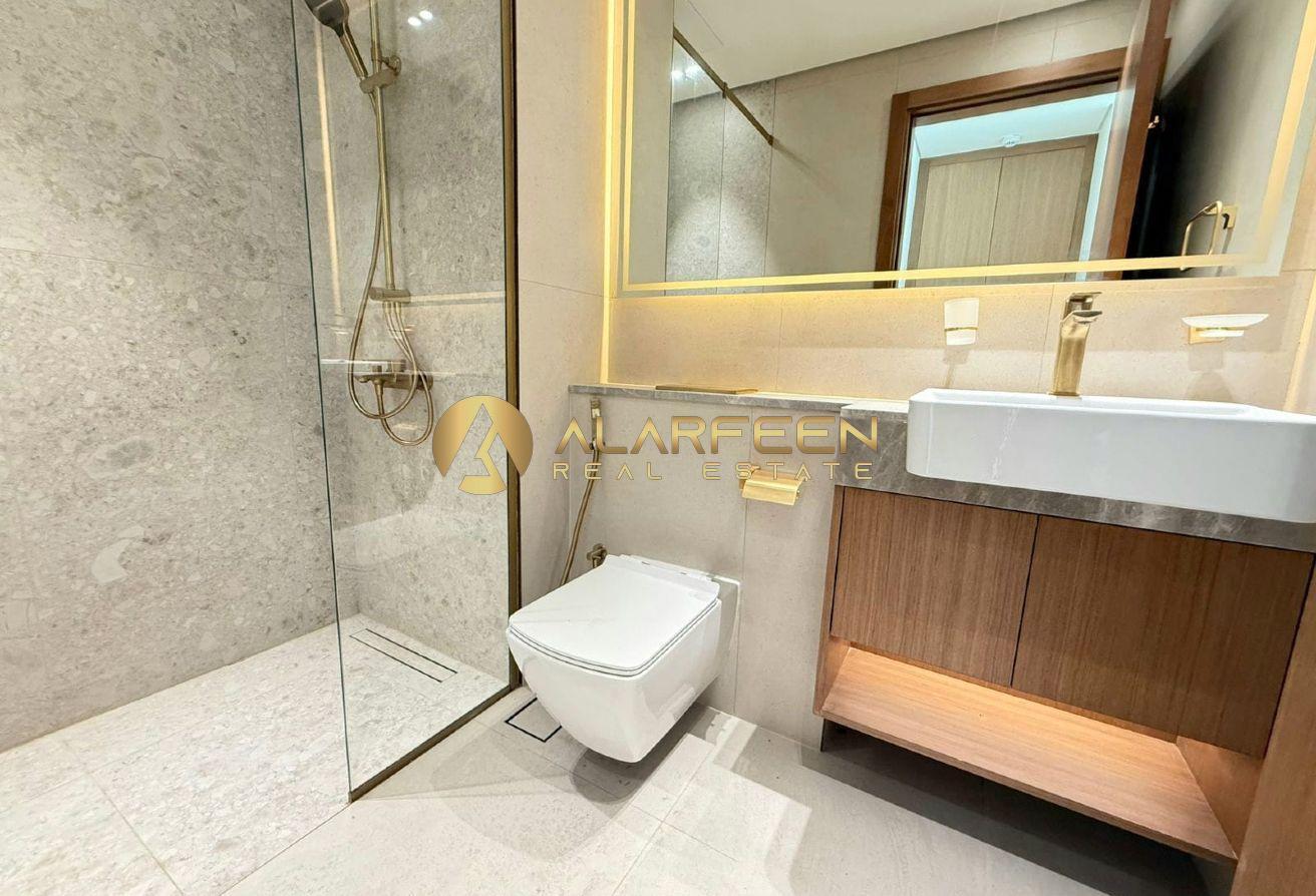 Semi Furnished | High-Floor | Well maintained photo 9