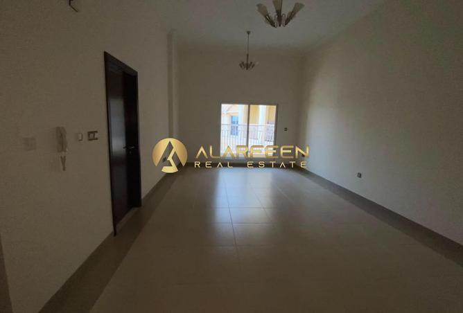 132008415 - Property Main Image