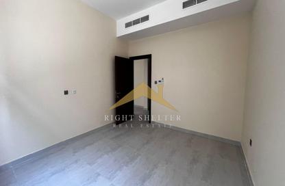 Apartment - 4 Bedrooms - 4 Bathrooms for rent in Al Uraibi - Ras Al Khaimah