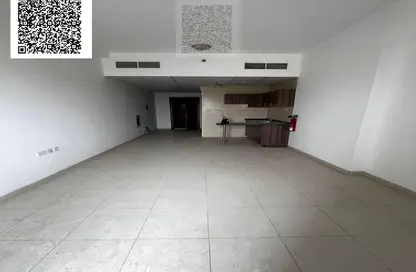 Apartment - Studio - 1 Bathroom for sale in Smart Tower 1 - Al Amerah - Ajman