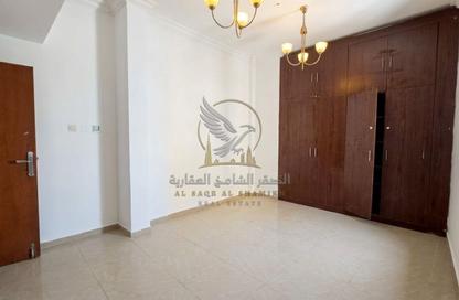 Apartment - Studio - 1 Bathroom for rent in Bu Tina - Al Sharq - Sharjah