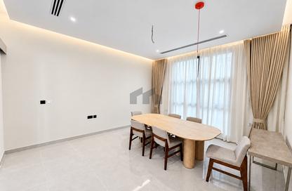 Villa - 4 - 5 for sale in Alreeman - Al Shamkha - Abu Dhabi Villa - 4 - 5 for sale in Alreeman - Al Shamkha - Abu Dhabi