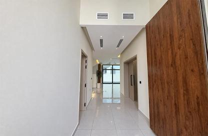 Villa - 4 - 5 for sale in Alreeman - Al Shamkha - Abu Dhabi