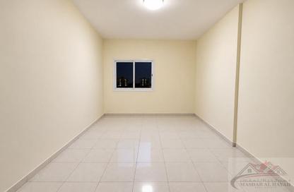 Apartment - 1 - 2 for rent in Al Nada Tower - Al Nahda - Sharjah