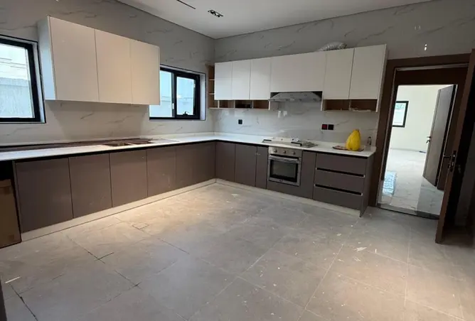 166050183 - Property Image 2