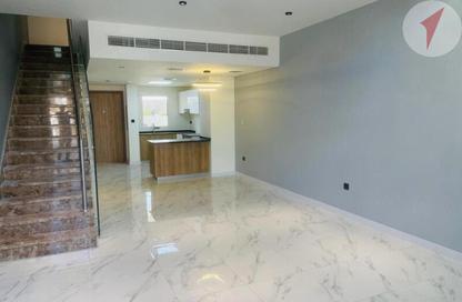 Townhouse - 2 - 2 for rent in Rukan 1 - Rukan - Dubai Townhouse - 2 - 2 for rent in Rukan 1 - Rukan - Dubai