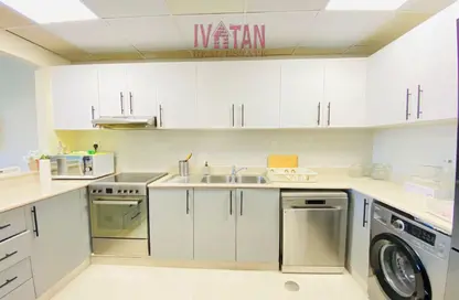 شقة - غرفة نوم - 2 حمامات للايجار في كهرمان - باب البحر - جزيرة المرجان - رأس الخيمة