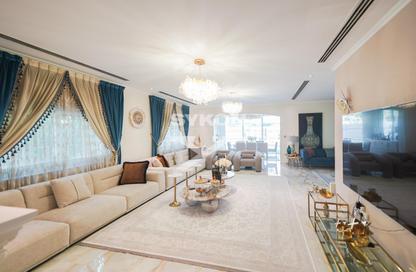Villa - 3 Bedrooms - 5 Bathrooms for sale in Legacy Nova Villas - District 9 - Jumeirah Park - Dubai