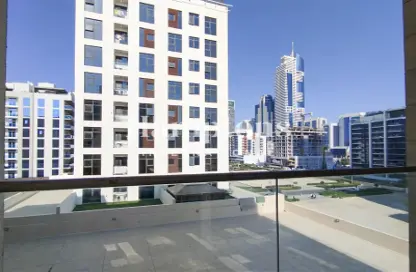 Apartment - 1 Bedroom - 2 Bathrooms for rent in Jad 288 Building 2 - Jad 288 - Jumeirah Garden City - Al Satwa - Dubai