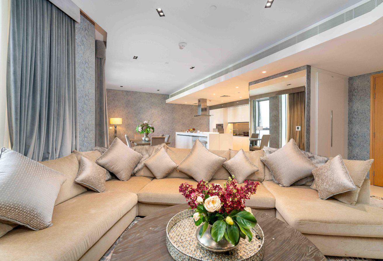 Luxury Furnished 2 Bed | Modern Layout | Vacant photo 3