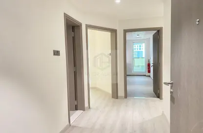 Apartment - 2 Bedrooms - 2 Bathrooms for rent in Millennium Executive Tower - Sheikh Zayed Road - Dubai