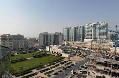 شقة - غرفة نوم - 2 حمامات للايجار في اكسفورد جاردنز - ارجان - دبي