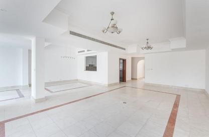 Villa - 4 Bedrooms - 4 Bathrooms for rent in Al Anbar Villas - Dubai Marina Towers - Dubai Marina - Dubai
