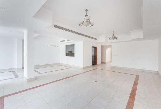 112737904 - Property Main Image