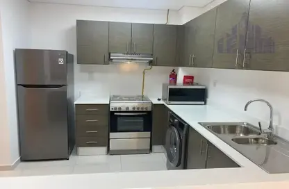 Apartment - 1 Bedroom - 2 Bathrooms for rent in Topaz Residence 3 - Topaz Residence - Dubai Silicon Oasis - Dubai