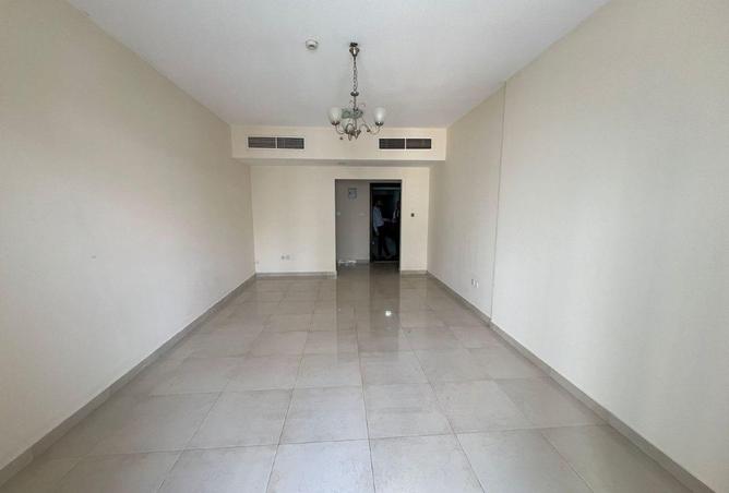 67450928 - صورة العقار 3