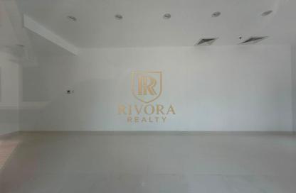 Shop - Studio for rent in Al Souk Al Kabeer - Bur Dubai - Dubai Shop - Studio for rent in Al Souk Al Kabeer - Bur Dubai - Dubai
