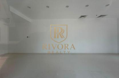 Shop - Studio for rent in Al Souk Al Kabeer - Bur Dubai - Dubai Shop - Studio for rent in Al Souk Al Kabeer - Bur Dubai - Dubai
