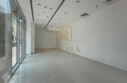 Shop - Studio for rent in Al Souk Al Kabeer - Bur Dubai - Dubai