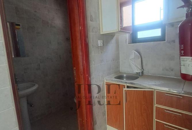 105112577 - Property Image 3