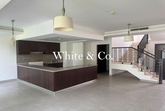 Spacious | Big Garden | Available to view photo 3