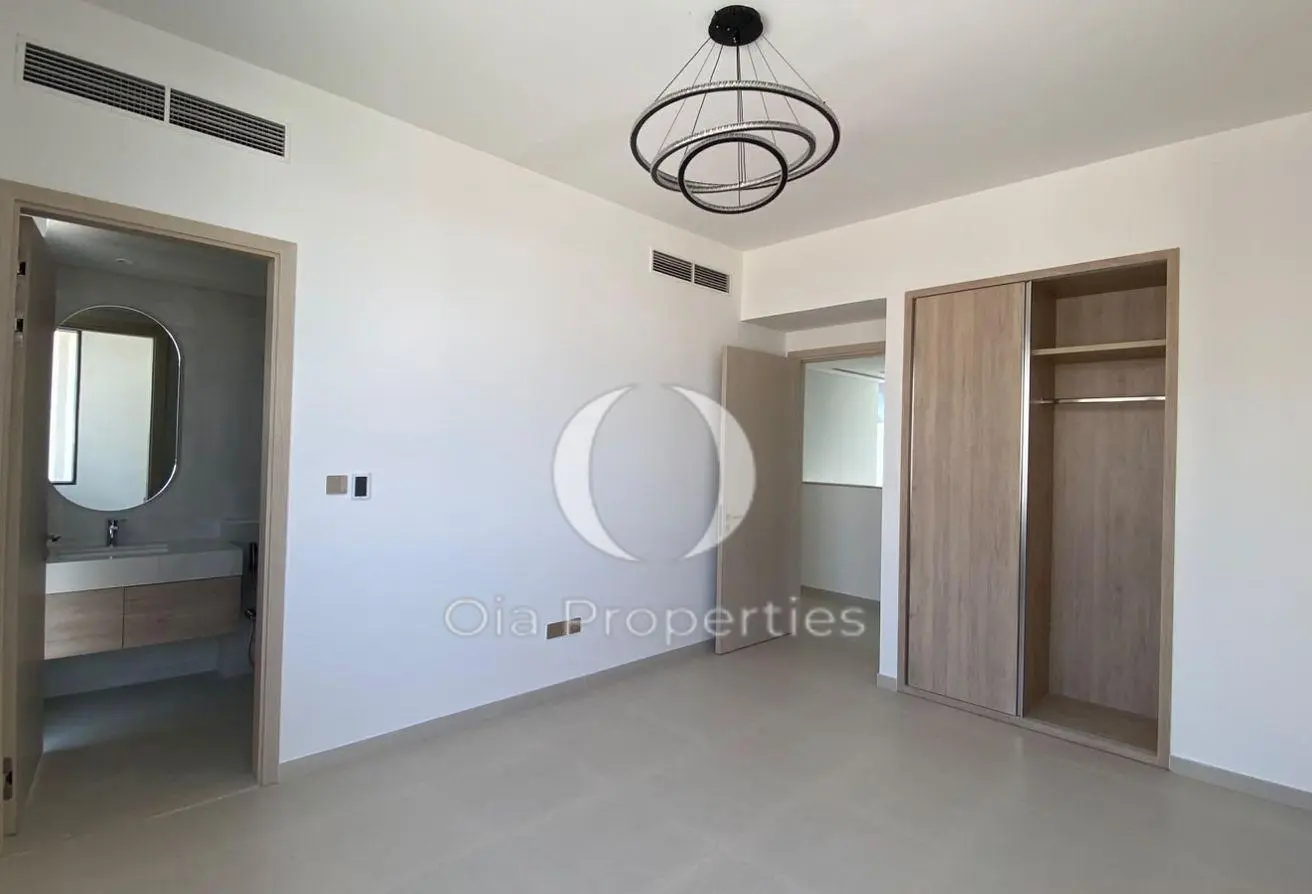 156932853 - Property Main Image