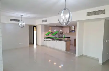 Apartment - 2 Bedrooms - 3 Bathrooms for sale in Tala Tower - Marina Square - Al Reem Island - Abu Dhabi