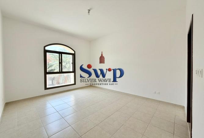 79414538 - Property Image 3