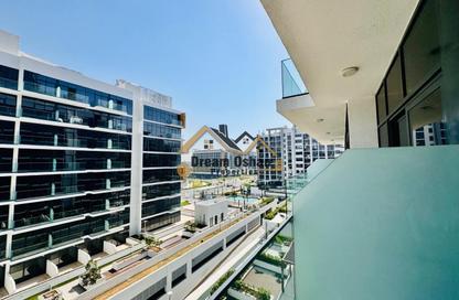 Apartment - 1 Bedroom - 2 Bathrooms for rent in Azizi Riviera 43 - Azizi Riviera - Meydan One - Meydan - Dubai