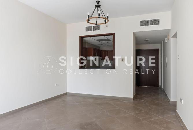 69110348 - Property Main Image