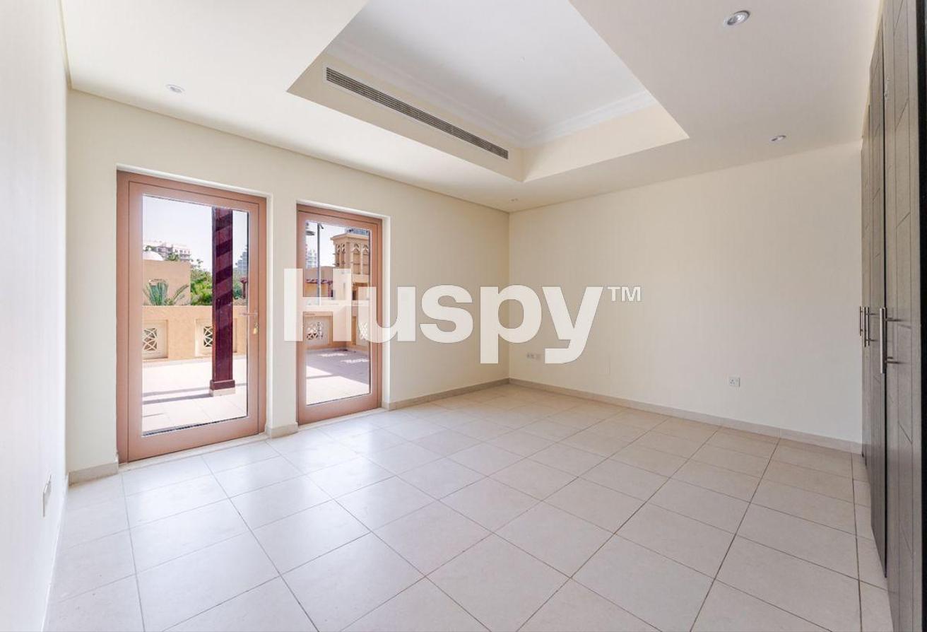 Vacant | Open Plan | Large Layout photo 11