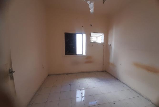 122437607 - Property Main Image