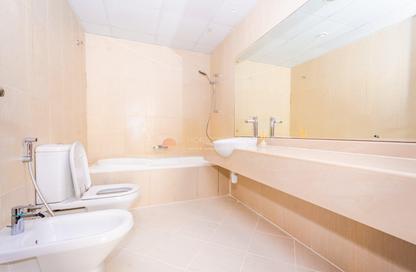 Apartment - 3 Bedrooms - 3 Bathrooms for sale in Royal breeze 3 - Royal Breeze - Al Hamra Village - Ras Al Khaimah