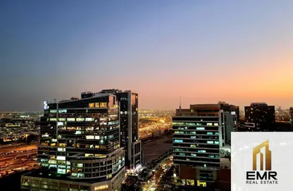 Apartment - 2 Bedrooms - 4 Bathrooms for rent in SOL Avenue - Business Bay - Dubai