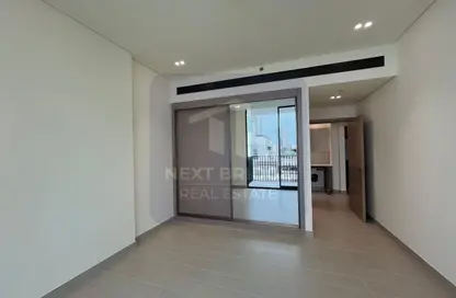 شقة - غرفة نوم - 2 حمامات للايجار في بن غاطي اورورا - الضاحية 12 - قرية جميرا الدائرية - دبي