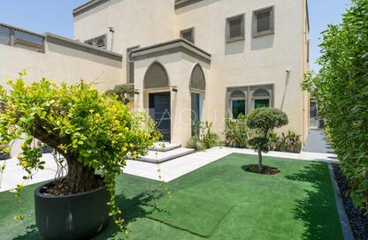 Villa - 4 Bedrooms - 3 Bathrooms for sale in Regional Large - Regional - Jumeirah Park - Dubai