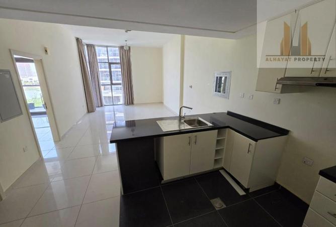 94008543 - Property Image 2