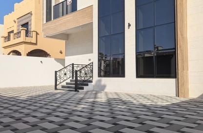 Villa - 5 Bedrooms - 7 Bathrooms for sale in Al Mowaihat 1 - Al Mowaihat - Ajman Villa - 5 Bedrooms - 7 Bathrooms for sale in Al Mowaihat 1 - Al Mowaihat - Ajman