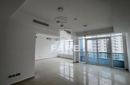 Duplex - 4 Bedrooms - 5 Bathrooms for rent in Beach Tower 2 - Al Khan Lagoon - Al Khan - Sharjah