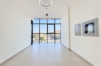 Apartment - 2 - 3 for rent in Fire Station Road - Muwaileh - Sharjah