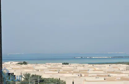 شقة - 2 غرف نوم - 3 حمامات للايجار في قرية الحد - جزيرة السعديات - أبوظبي