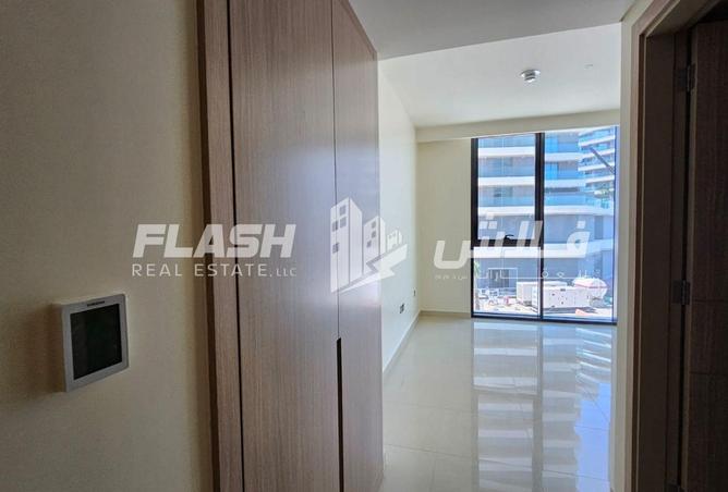 128822199 - Property Image 3