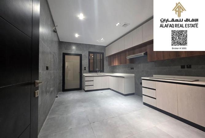 56137100 - Property Image 3