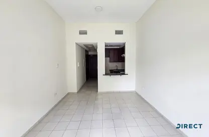 Apartment - Studio - 1 Bathroom for rent in Building 38 to Building 107 - Mediterranean Cluster - Discovery Gardens - Dubai