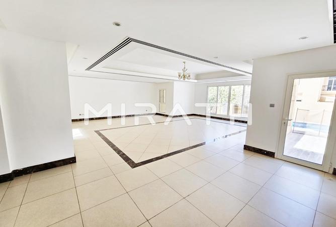 121997808 - Property Image 2