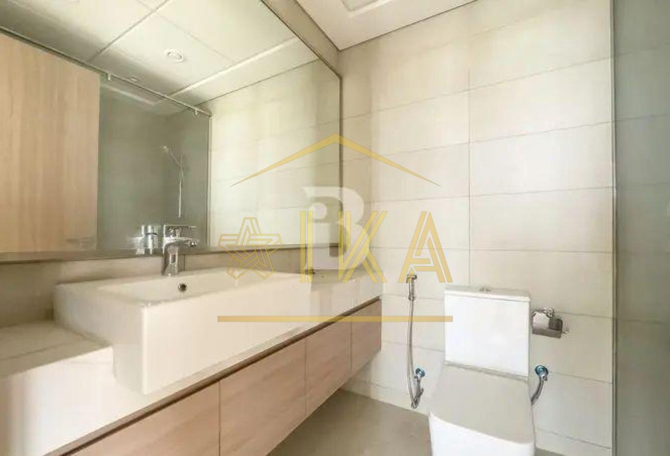 Spacious | Lagoon View | Prime Meydan Location photo 7